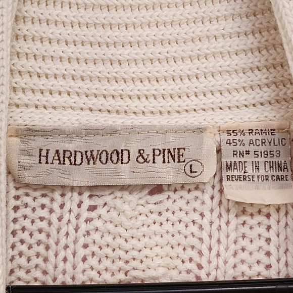 HARDWOOD & PINE Cardigan (L) - Picture 2 of 7